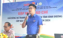 Tổ chức giải bóng đá dành cho thanh niên công nhân mừng ngày sinh nhật Bác Hồ