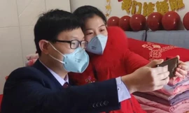 Giám sát nghiêm ngặt đám cưới của người đến từ vùng dịch 