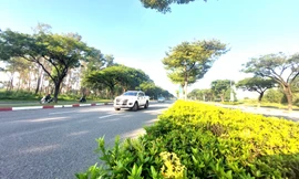 Cận cảnh tuyến đường 10 làn xe đã xây dựng trùng với Vành đai 4 TPHCM