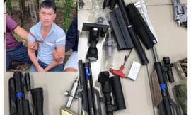 'Trùm' buôn bán vũ khí nóng bị bắt khi đi giao súng cho khách 