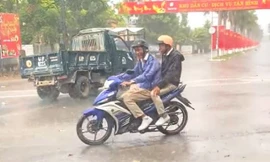 Bình Dương đổ mưa 'giải nhiệt' sau chuỗi ngày nắng nóng