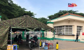 Bình Dương phong tỏa công ty hơn 6 nghìn công nhân, một blook chung cư và chợ cá