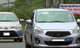 Xe gắn logo ‘tập lái’ ra đường dịp nghỉ lễ coi chừng bị phạt nặng