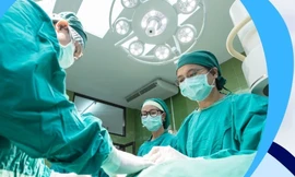 Chuyện khó tin: Đũa gỗ dài 6cm nằm trong mắt, người đàn ông không hề hay biết