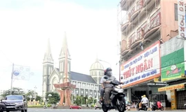 Cảnh báo 20 xã, phường ở Bình Dương nguy cơ bùng phát dịch COVID-19