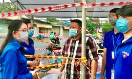 Phát hiện ma tuý trong nhu yếu phẩm gửi vào khu phong tỏa ở Bình Dương