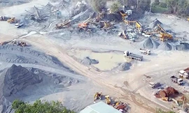 Công ty Rạng Đông ngang nhiên lập ‘đại bản doanh’ trên rừng để khai thác đá trái phép