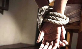 Công an Bình Dương giải cứu cô gái bị bạn trai dùng súng khống chế