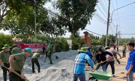 Loạt hành động ý nghĩa mừng sinh nhật Đoàn của tuổi trẻ Công an Bình Dương