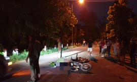 Sau va chạm giao thông, nam thanh niên văng xuống đường tử vong