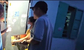 Tan ca về phòng trọ, phát hiện bạn gái treo cổ tử vong