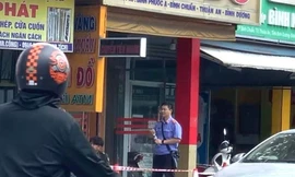 Dùng búa cướp tiệm vàng ở Bình Dương