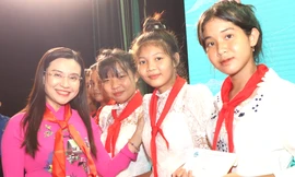 Giao lưu văn hóa thiếu nhi các dân tộc khu vực phía Nam