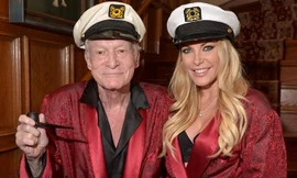 Ông chủ Playboy Hugh Hefner và vợ Crystal.