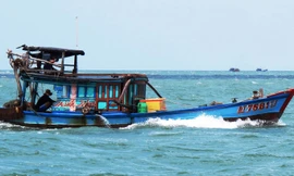 Miền Tây đối phó với áp thấp gần bờ