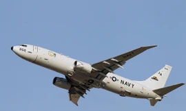 Máy bay P-8A Poseidon của Mỹ. Ảnh: EPA.