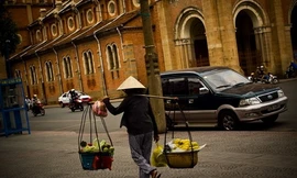 Người Việt giàu lên chỉ là 'giả tạo'