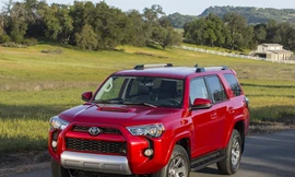 Toyota thu hồi 370.000 xe khắp thế giới