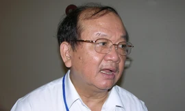 Thứ trưởng Bộ TN-MT Bùi Cách Tuyến