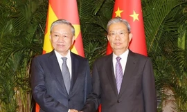 Tổng Bí thư, Chủ tịch nước Tô Lâm hội kiến Ủy viên trưởng Nhân đại Trung Quốc