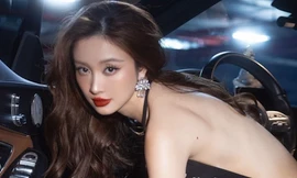 Jun Vũ nói về vai diễn không mặc áo trong bộ phim 18+