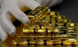 Quá nhiều bất ổn ‘thổi giá’ vàng thế giới
