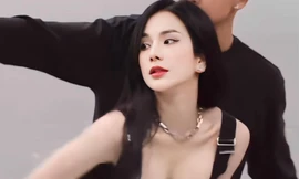 Chị đẹp Diệp Lâm Anh gọi tên chồng cũ lúc 4h sáng