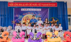 iSMART và hành trình 'nối dài yêu thương': Thắp sáng ước mơ tới trường