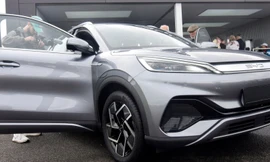 Trung Quốc phủ nhận sản xuất thừa xe điện