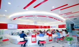 HDBank công bố báo cáo tài chính với lợi nhuận 13.017 tỉ, ROE 24,2%, phát hành báo cáo bền vững 2024