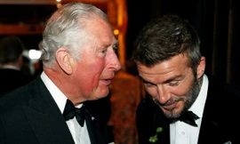 Beckham bị chế giễu với bài viết chúc mừng Vua Charles 