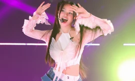 Chiêu trò của Ninh Dương Lan Ngọc và H'Hen Niê