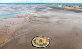 Sai lầm nghiêm trọng khiến hòn đảo 'ngốn tiền' trở thành... vô dụng