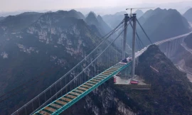 Sắp khánh thành cây cầu cao nhất thế giới 