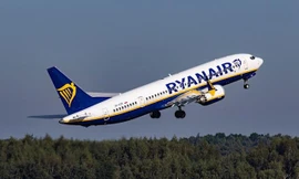 Hủy hàng loạt chuyến bay sau tin đánh bom 