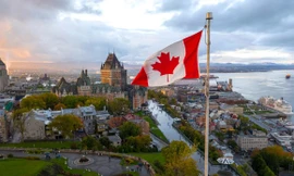 Bất ngờ cách người Canada chào đón du khách Mỹ 