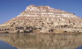 Vào ốc đảo giữa sa mạc Sahara