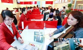 Chuyện ngân hàng thay “tướng”