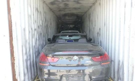 Phát hiện loạt xe bị đánh cắp trong container ở Italy