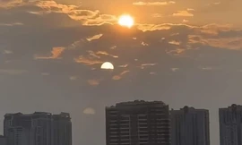 Xôn xao hình ảnh '2 mặt trời' xuất hiện trên bầu trời Hà Nội