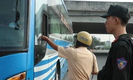 TP HCM: Công an xã phối hợp CSGT kiểm tra nồng độ cồn dịp Tết thế nào?