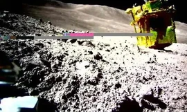 Nhật Bản xác nhận tàu Mặt Trăng đáp lộn ngược, có thể 'chết'