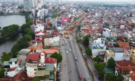 Nhìn gần một phần đường Âu Cơ - Nhật Tân vừa được đưa vào sử dụng