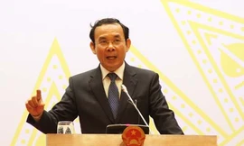 Người phát ngôn Chính phủ: Hãy quan sát tôi hành động