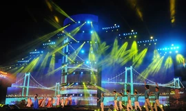 Đà Nẵng tưng bừng đại tiệc ánh sáng mừng năm mới