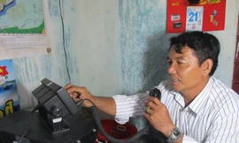 Người làm không công cho ngư dân Lý Sơn