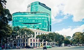 Cao ốc phức hợp Diamond Plaza trên đất vàng TP HCM vừa được công bố đổi chủ.