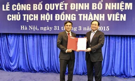 Phó Thủ tướng Chính phủ Hoàng Trung Hải trao quyết định bổ nhiệm cho tân Chủ tịch HĐTV EVN Dương Quang Thành