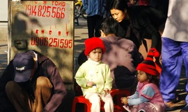 Bị phạt vì chế giễu người sinh con một bề