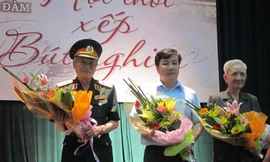 ‘Một thời xếp bút nghiên’